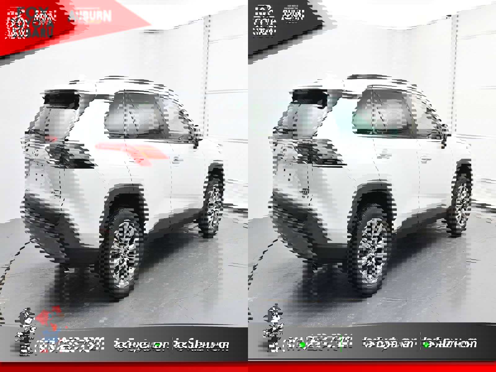 Used 2023 Toyota RAV4 Limited image 13