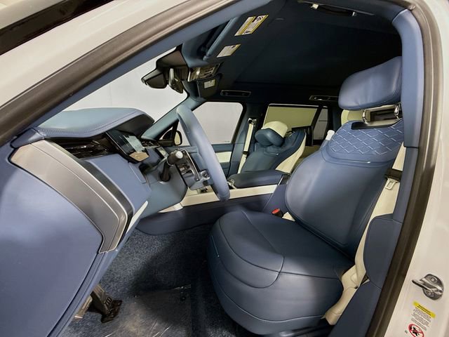 New 2026 Land Rover Range Rover SV image 11