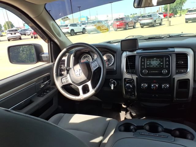 Used 2018 RAM 1500 Classic SLT AWD/4WD image 9