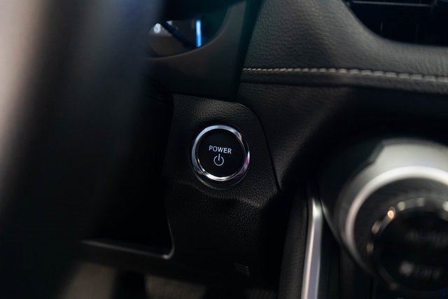 Used 2025 Toyota RAV4 XLE image 28