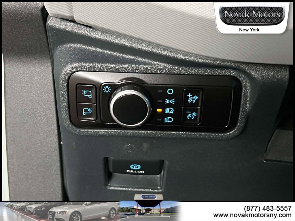 Used 2022 Ford Bronco Badlands image 17