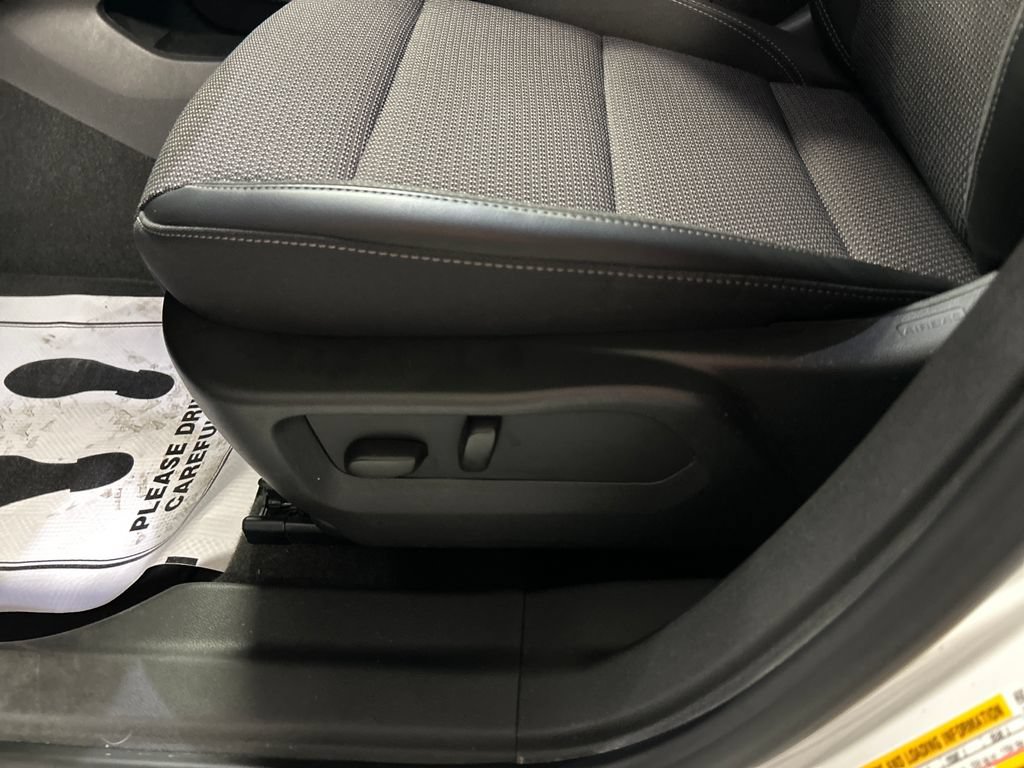 Used 2023 Buick Envision Preferred w/ Sport Touring Package AWD/4WD image 13