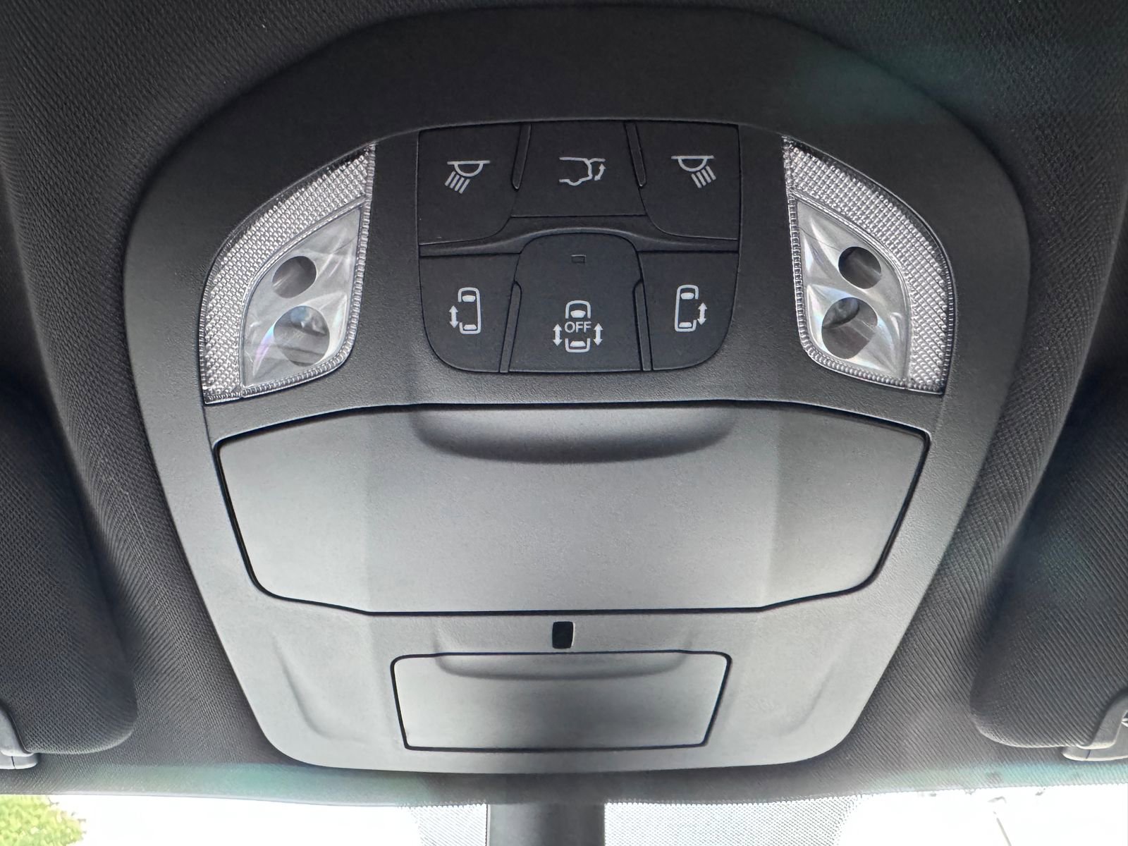 New 2025 Chrysler Pacifica Select image 28
