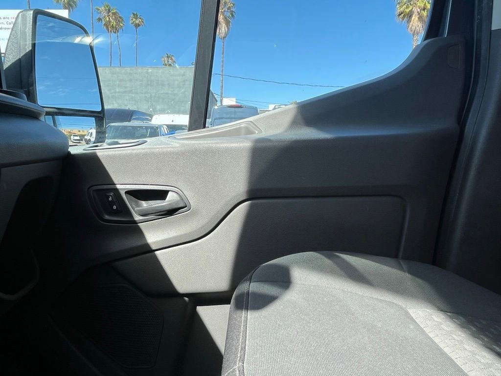Used 2021 Ford Transit 250 148 High Roof Extended w/ Parcel Delivery Package RWD image 23