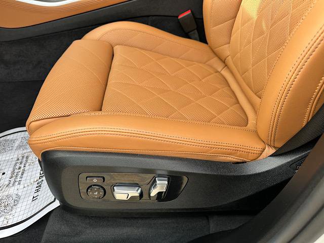 Certified 2025 BMW X5 xDrive40i w/ Premium Package image 15