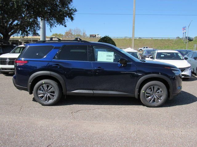 New 2026 Nissan Pathfinder SV image 2