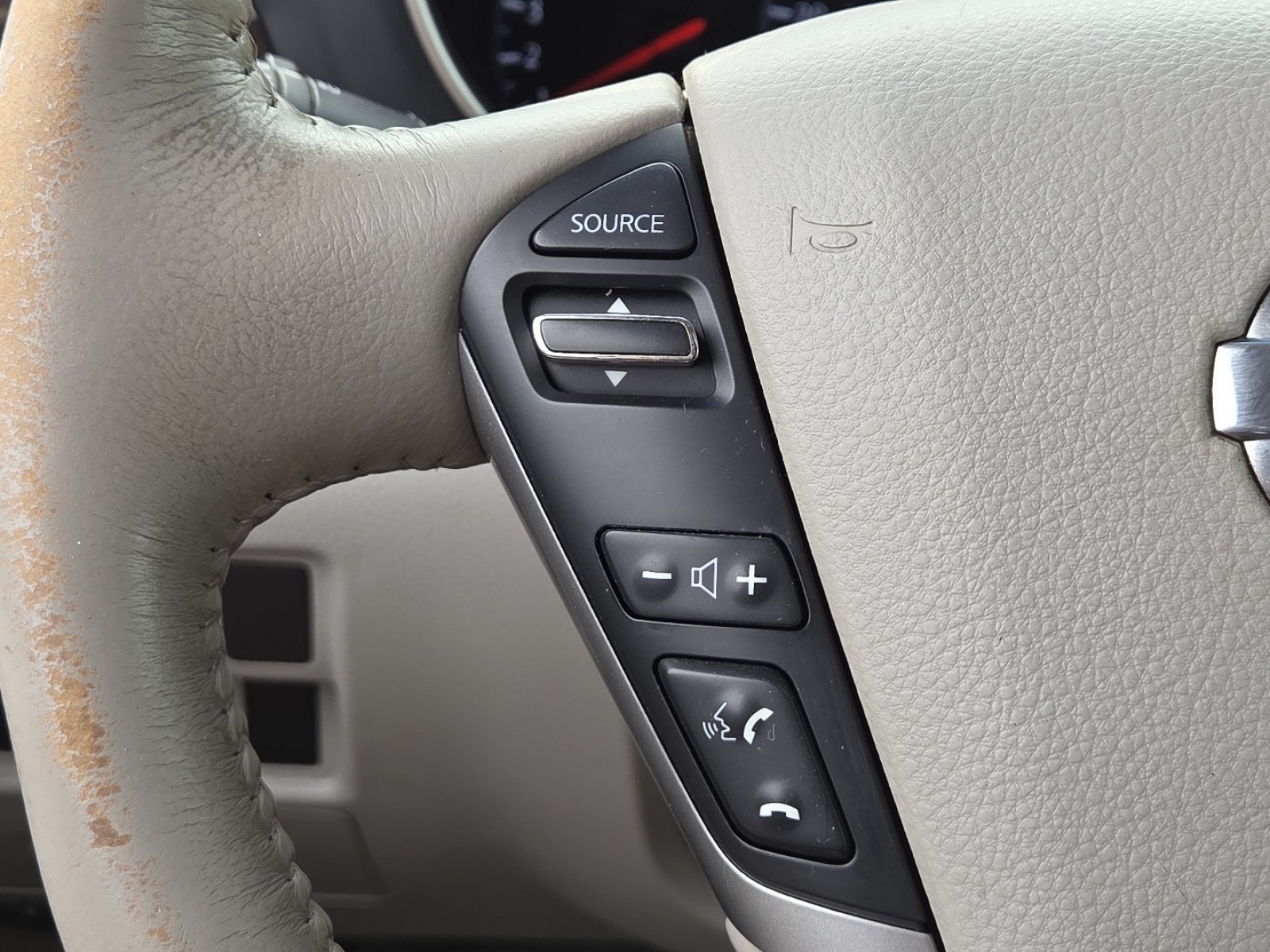 Used 2012 Nissan Quest SL w/ Bose Pkg FWD image 31