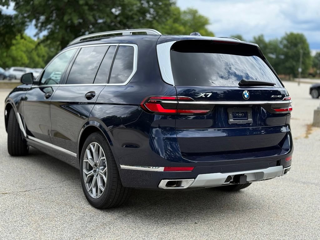 New 2027 BMW X7 xDrive40i AWD/4WD image 4