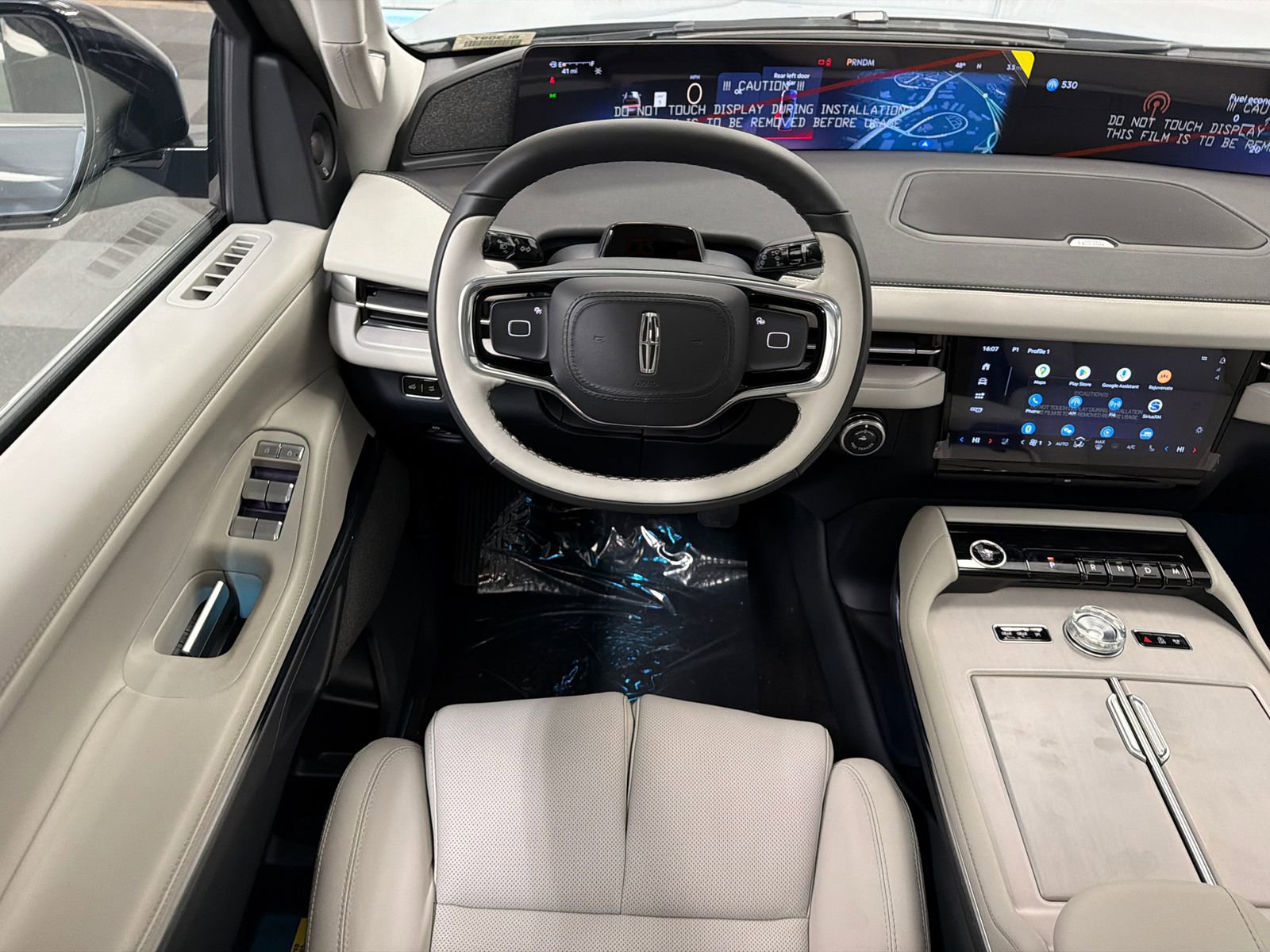 New 2026 Lincoln Navigator L Reserve image 24