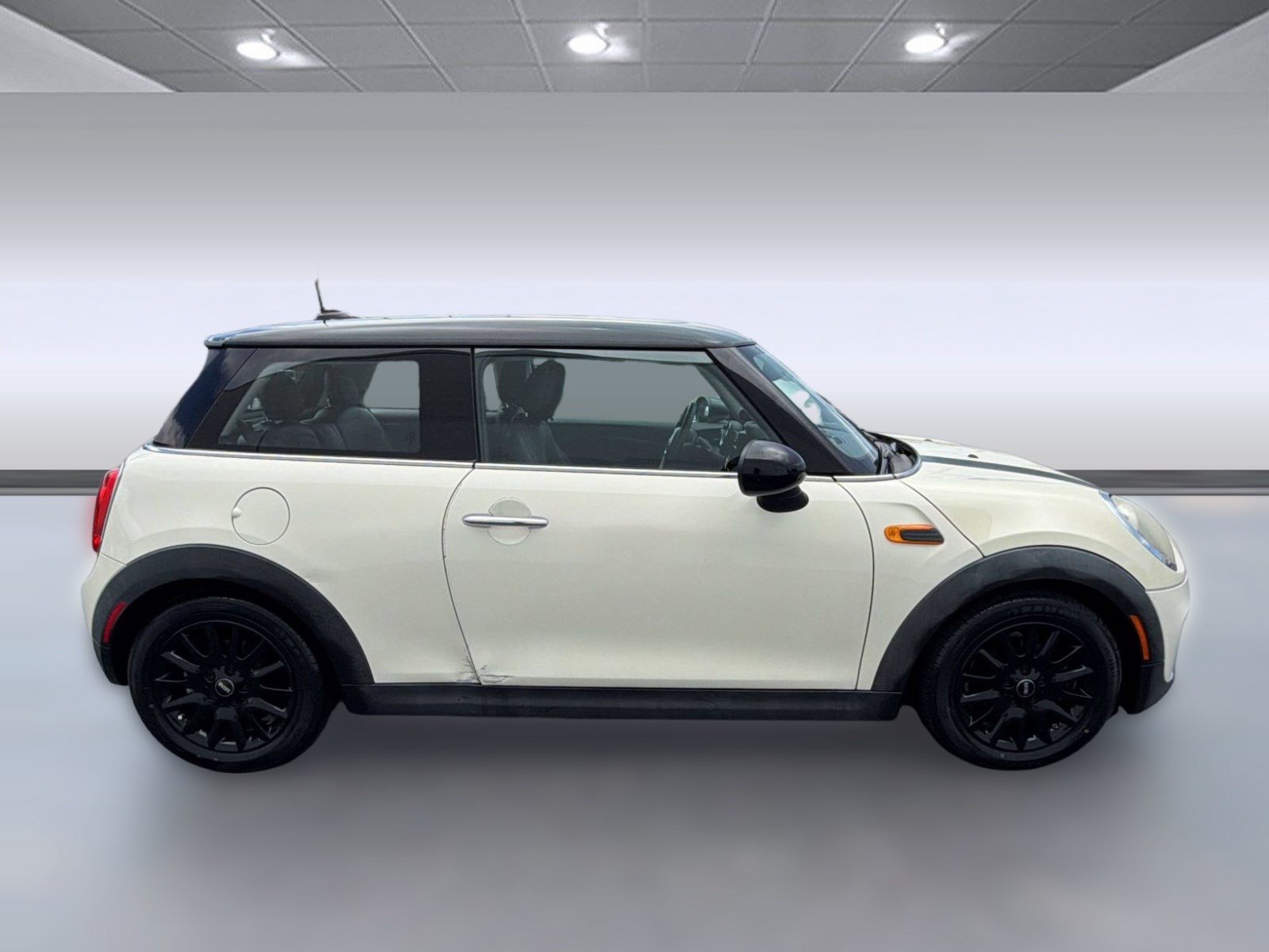 Used 2016 MINI Cooper 2-Door Hardtop FWD image 8