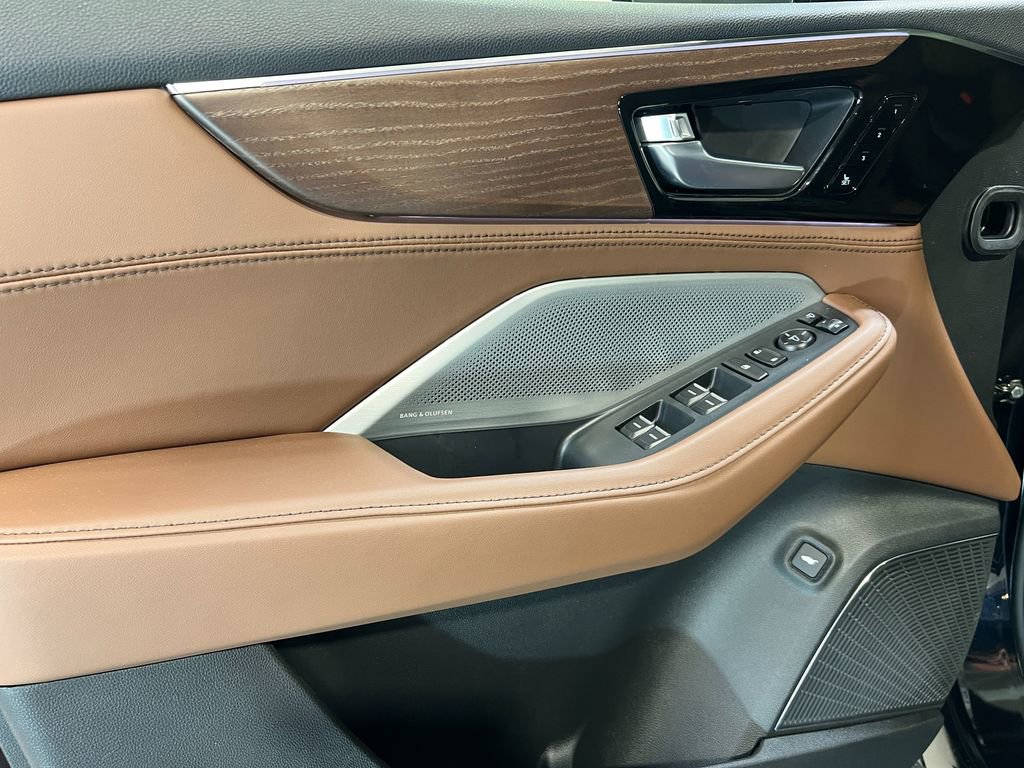 New 2026 Acura MDX SH-AWD w/ Advance Package image 15