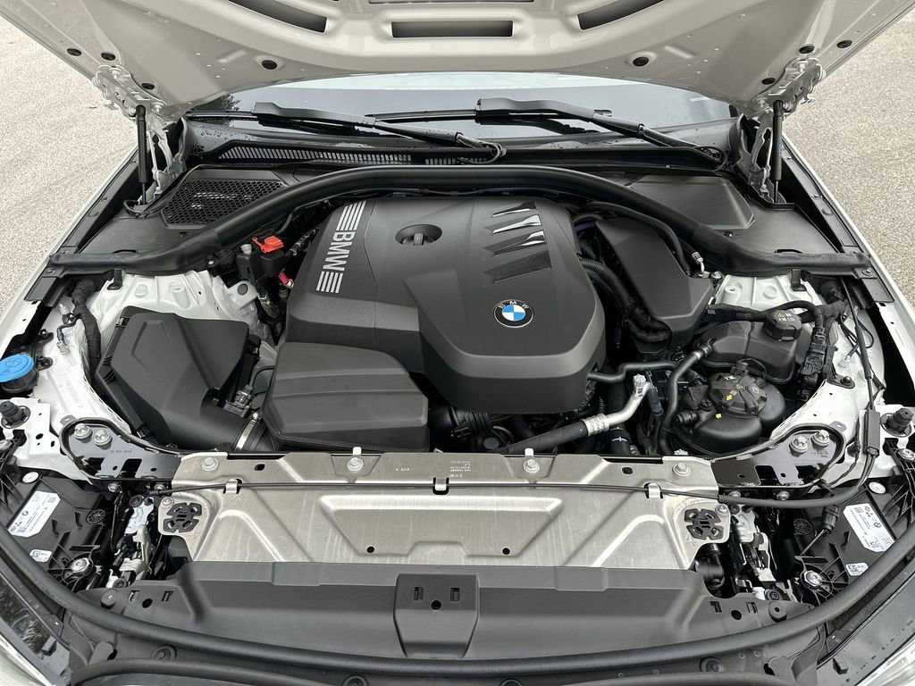 Used 2025 BMW 330i xDrive Sedan w/ M Sport Package image 36