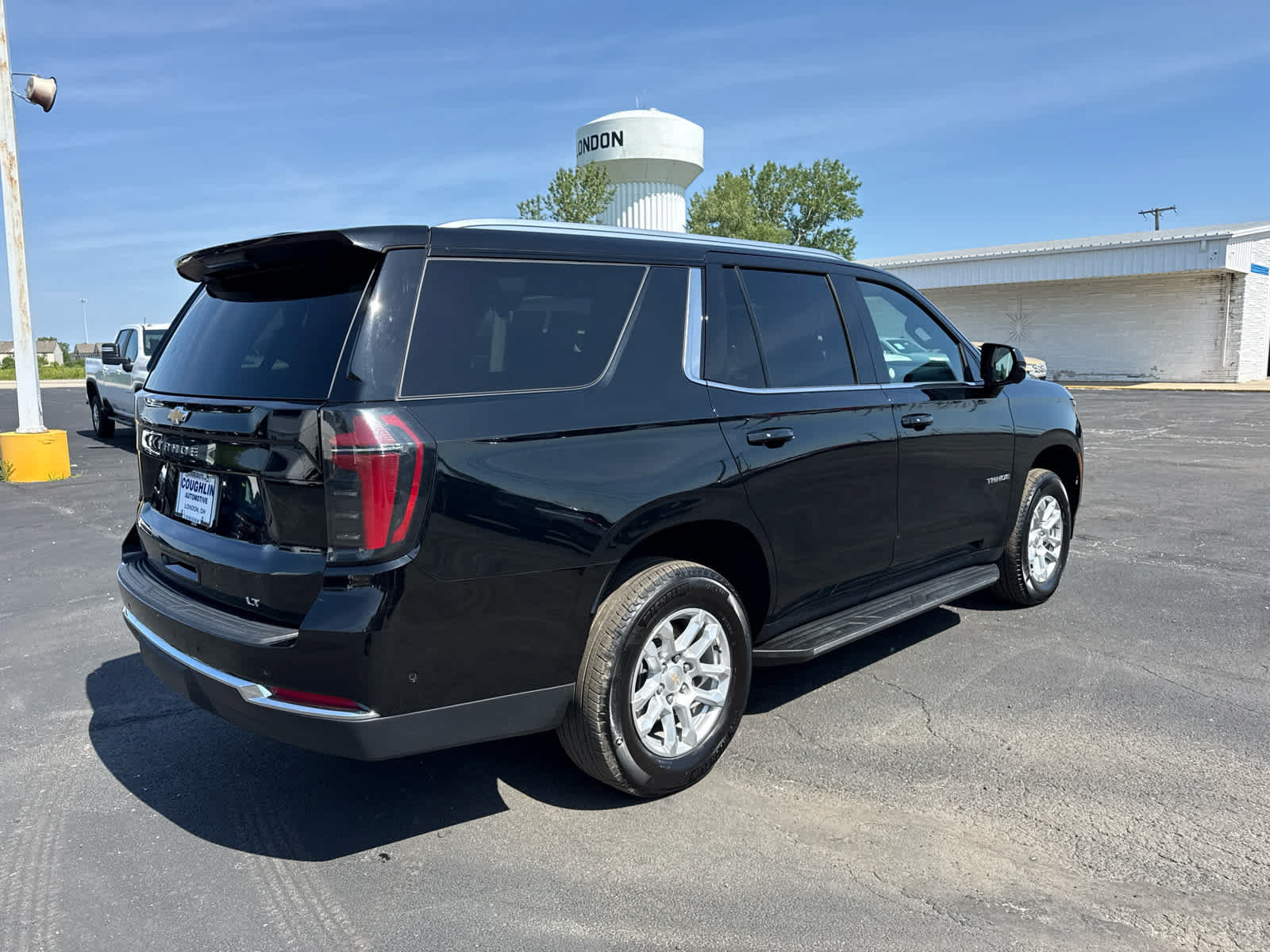 Certified 2025 Chevrolet Tahoe LT AWD/4WD image 5