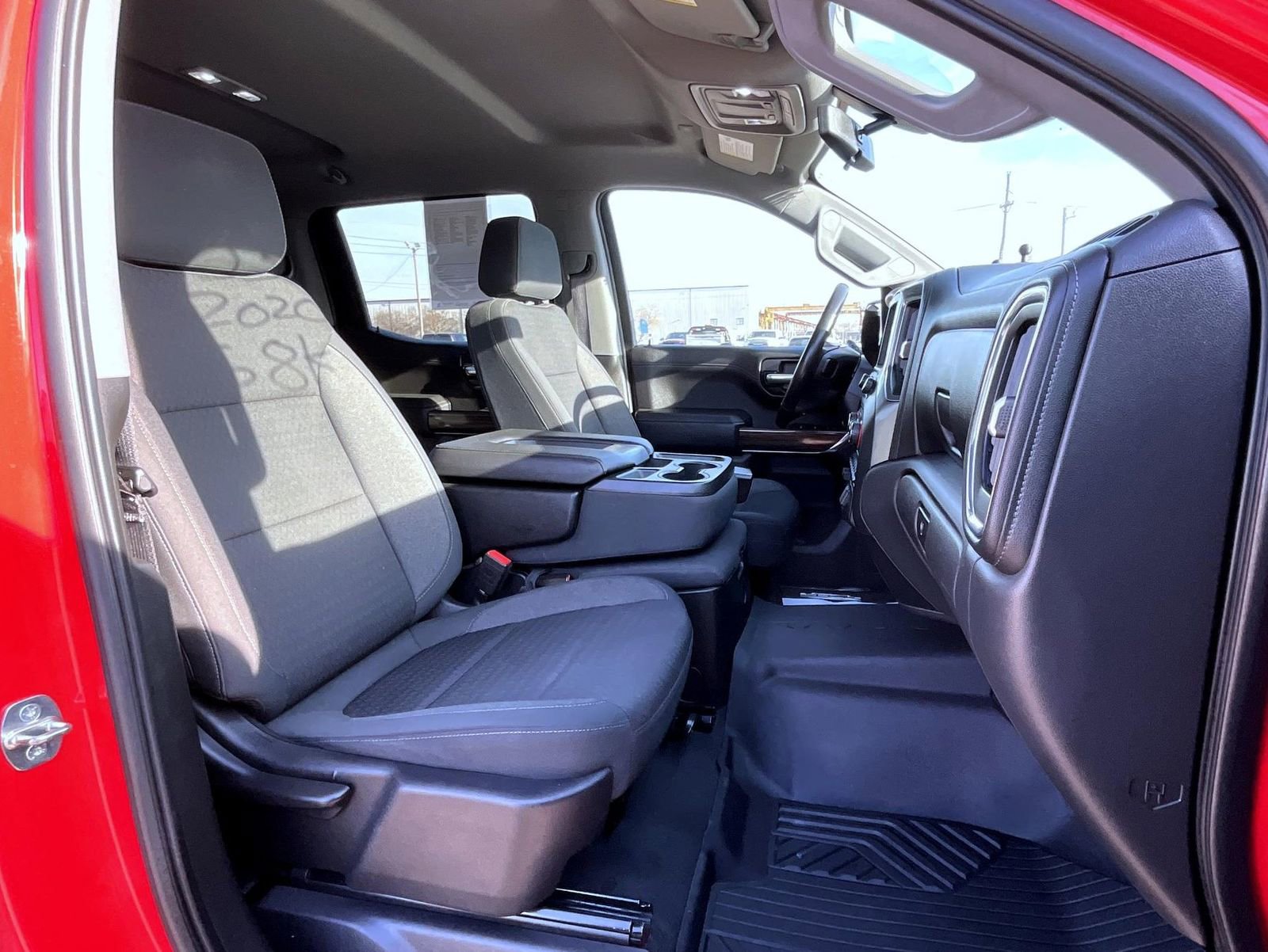 Used 2020 Chevrolet Silverado 1500 RST image 16