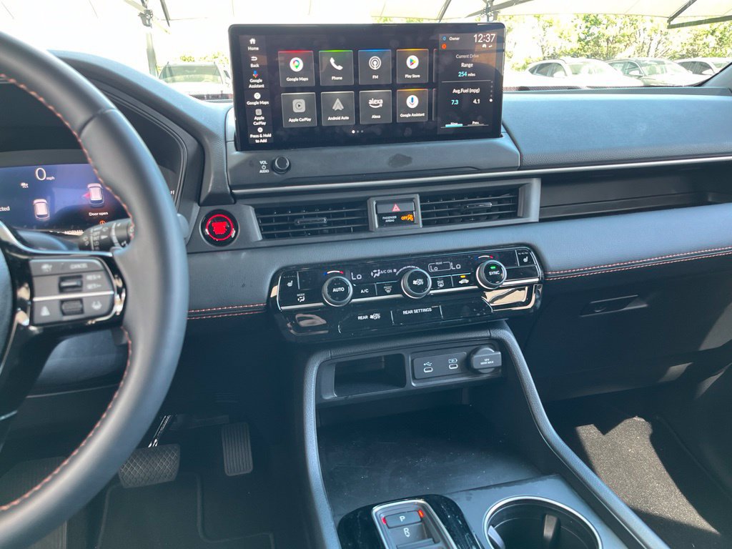 Certified 2026 Honda Pilot Sport image 19