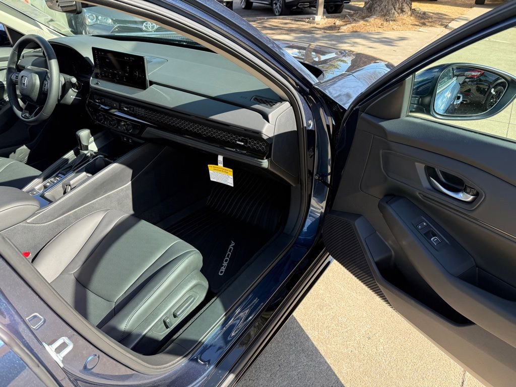 Certified 2025 Honda Accord EX-L image 19
