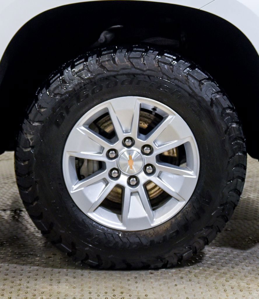 Used 2025 Chevrolet Silverado 1500 LT w/ Work Truck Package image 13