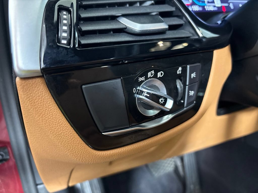 Certified 2023 BMW 530i w/ Premium Package RWD image 24