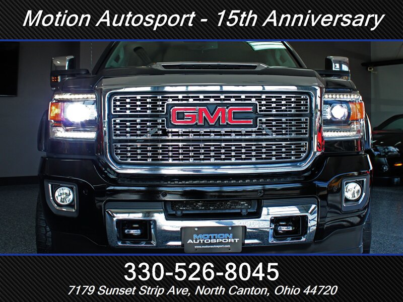 Used 2019 GMC Sierra 2500 Denali w/ Duramax Plus Package AWD/4WD image 34