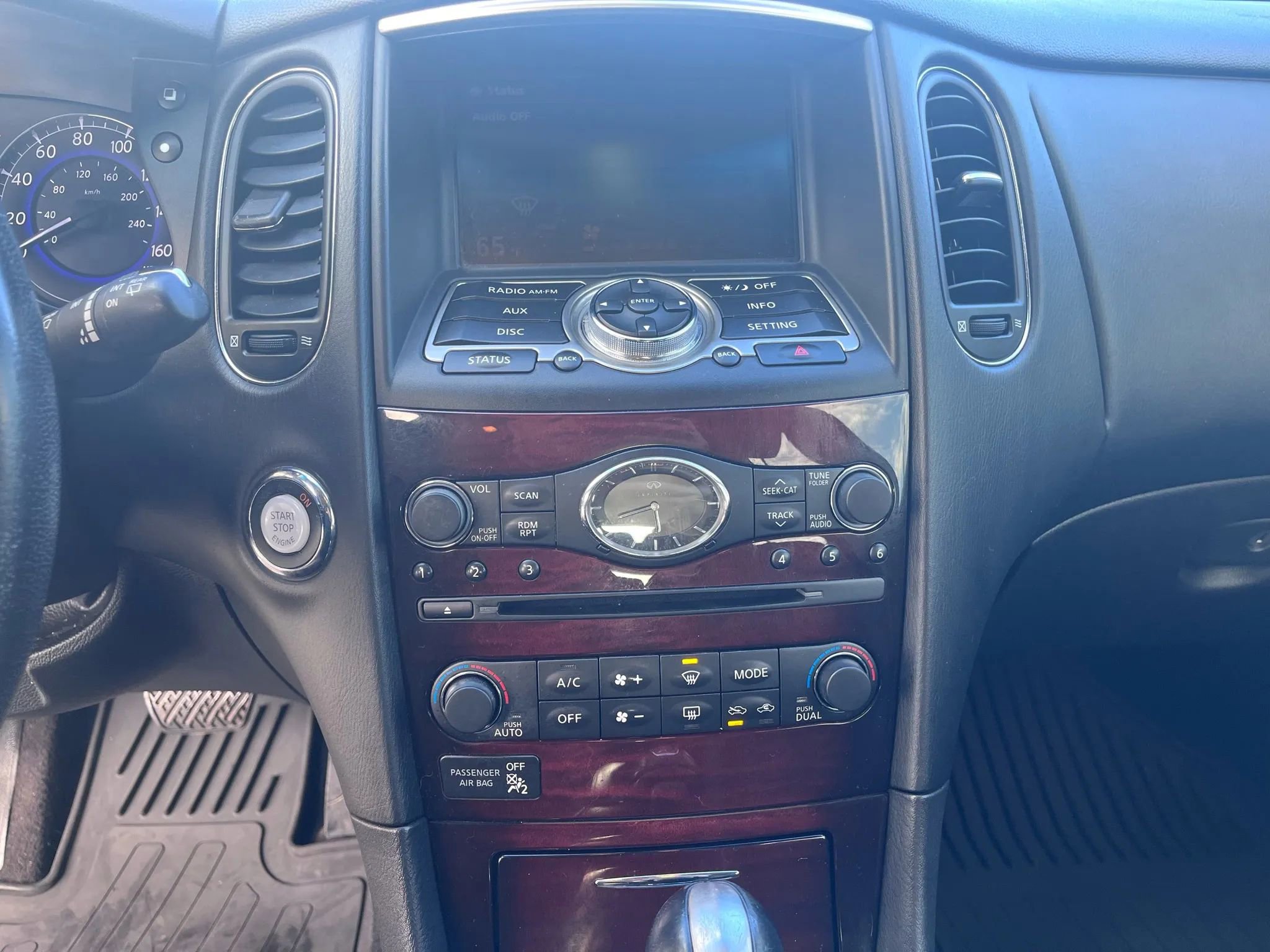 Used 2015 INFINITI QX50 AWD image 13