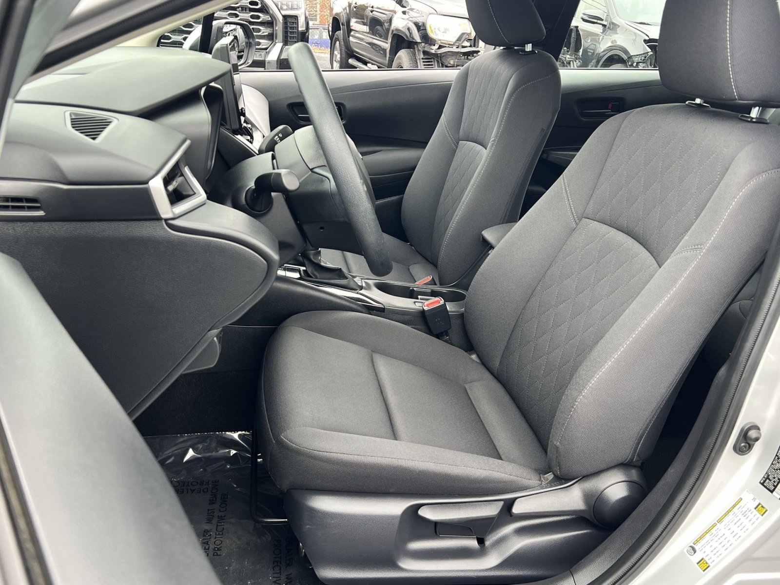 Used 2024 Toyota Corolla LE image 11