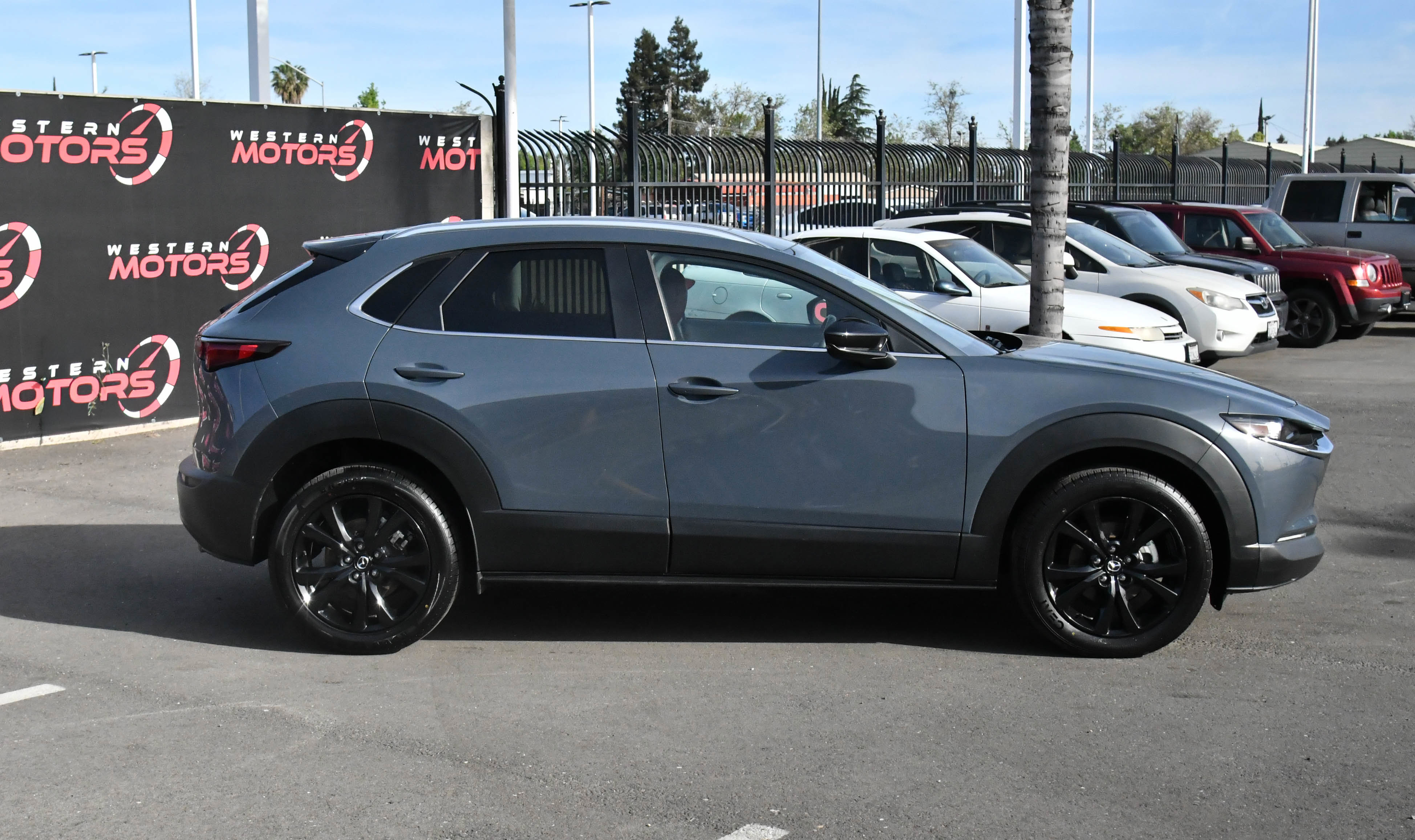 Used 2025 MAZDA CX-30 AWD 2.5 S w/ Preferred Package image 9