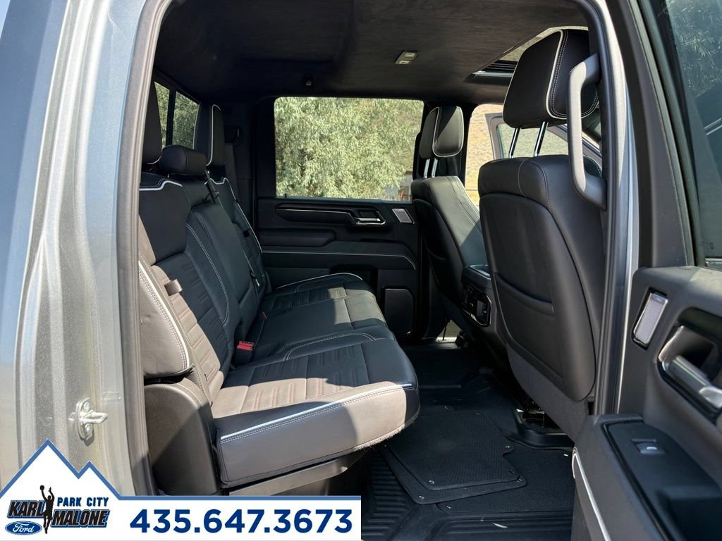 Used 2024 GMC Sierra 2500 AT4X AWD/4WD image 34