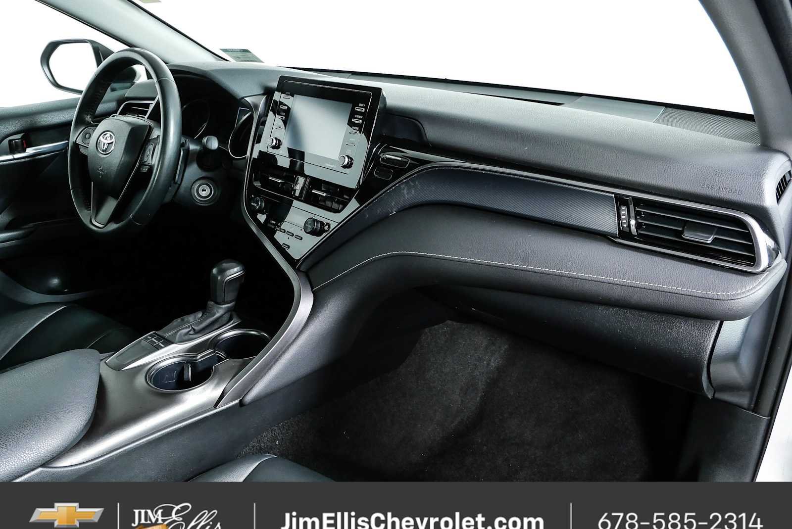 Used 2024 Toyota Camry SE FWD image 21
