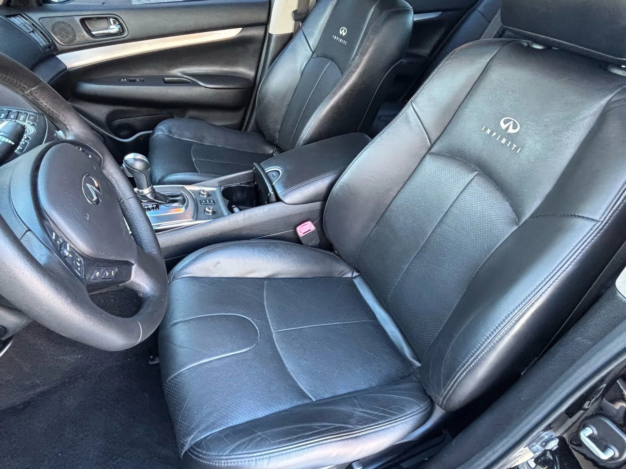 Used 2013 INFINITI G37 x Sedan w/ Premium Pkg image 18