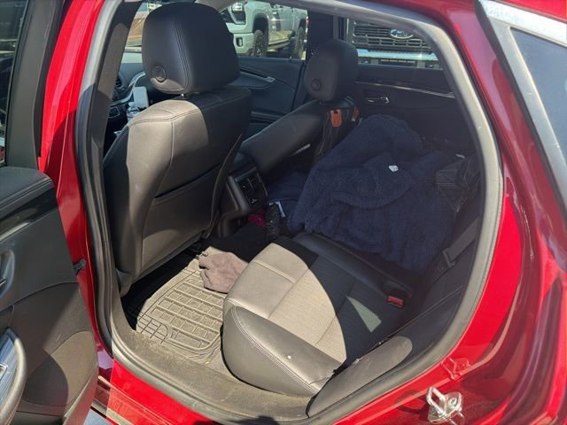 Used 2019 Chevrolet Impala LT w/ LT Convenience Package image 15