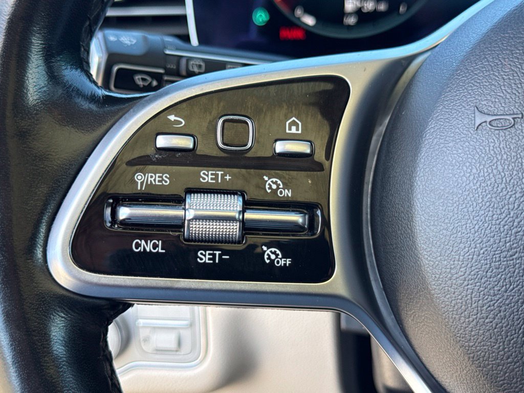 Certified 2022 Mercedes-Benz GLS 450 4MATIC image 25