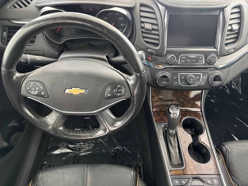 Used 2015 Chevrolet Impala LTZ FWD image 28
