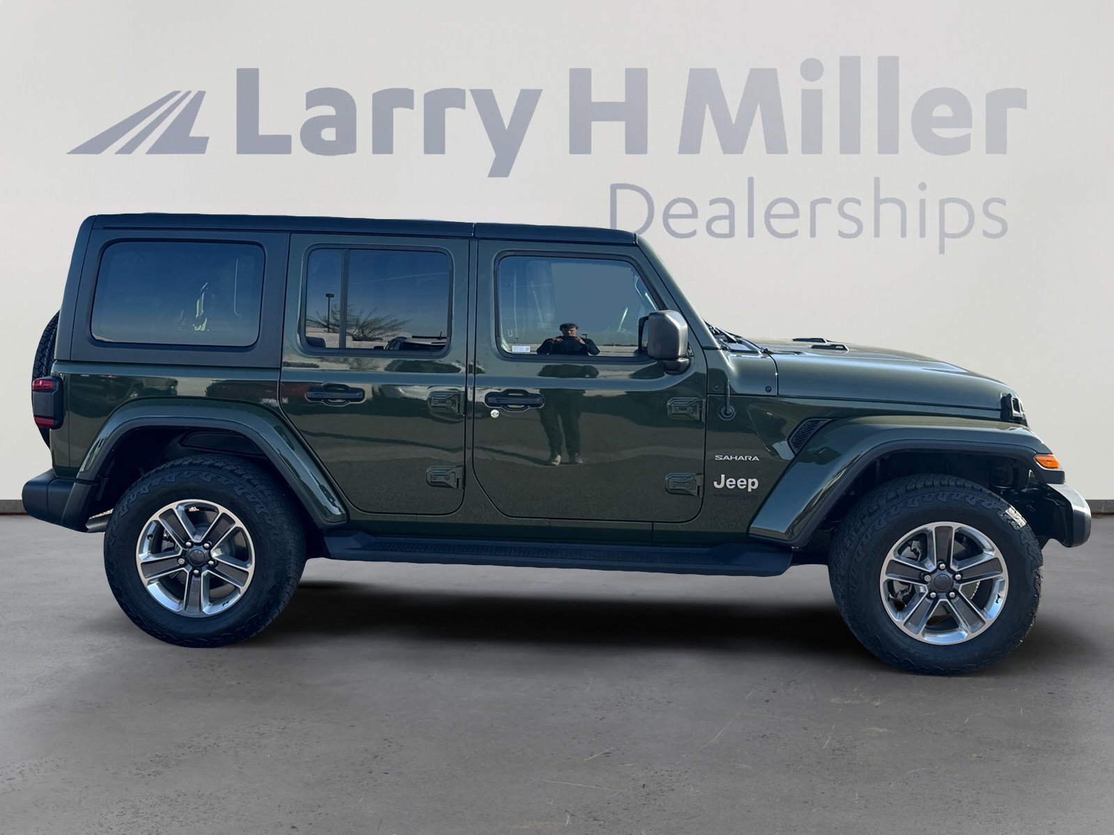 Certified 2021 Jeep Wrangler Unlimited Sahara image 6