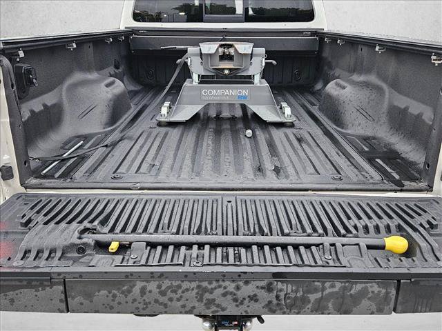 Used 2016 Ford F350 Lariat w/ Lariat Ultimate Package AWD/4WD image 7