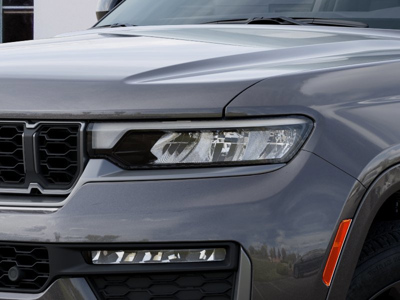 New 2026 Jeep Grand Cherokee L Limited AWD/4WD image 10