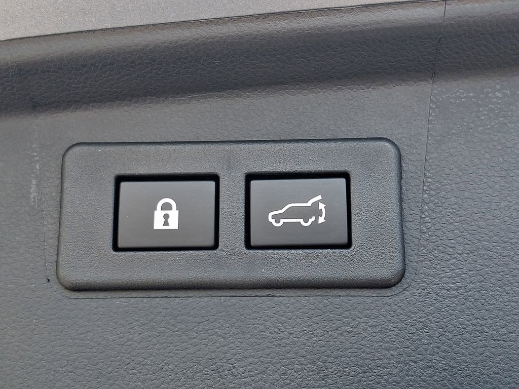 Used 2023 Subaru Outback Limited image 29