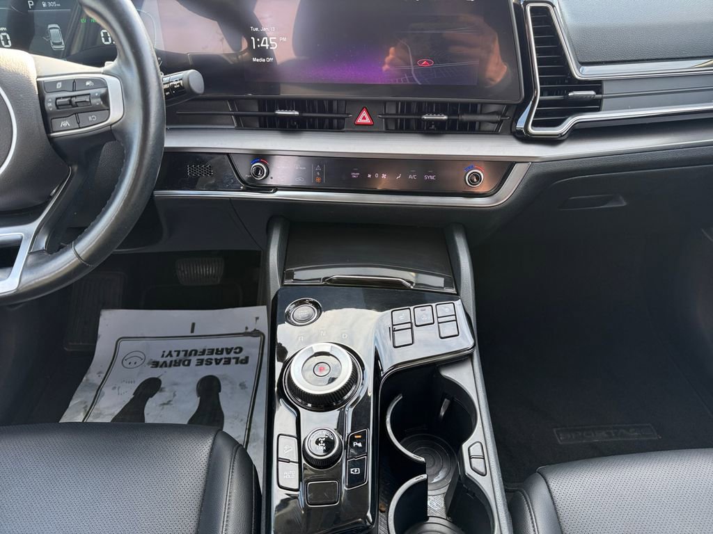 Used 2023 Kia Sportage EX image 11