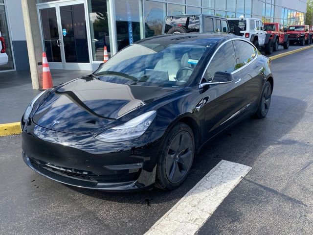 Used 2020 Tesla Model 3 Long Range image 4