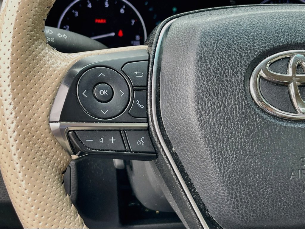 Used 2019 Toyota Avalon Limited w/ Advanced Safety Package FWD image 18