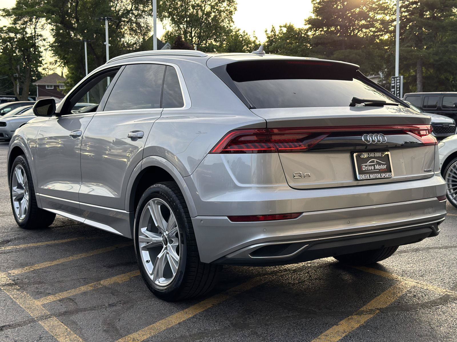 Used 2022 Audi Q8 Premium Plus AWD/4WD image 5