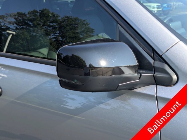 Used 2025 Honda Pilot TrailSport image 12