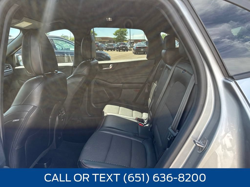 Used 2023 Ford Escape ST-Line Elite AWD/4WD image 30