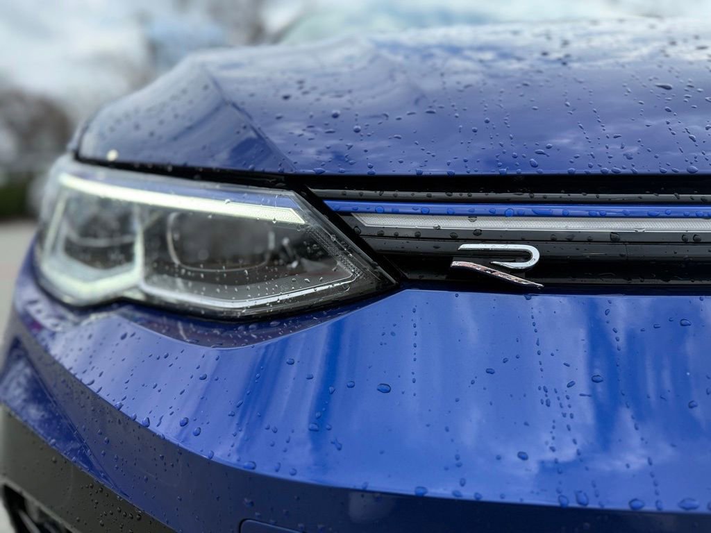 Used 2024 Volkswagen Golf R image 5