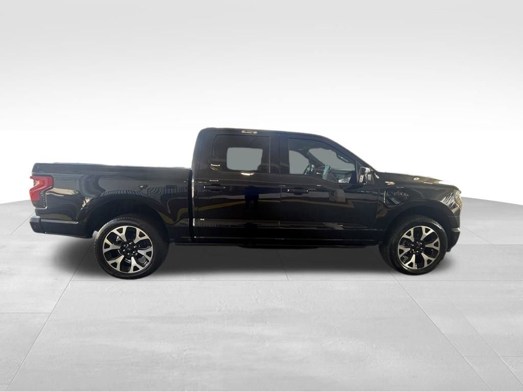 Used 2023 Ford F150 Lightning Platinum image 3