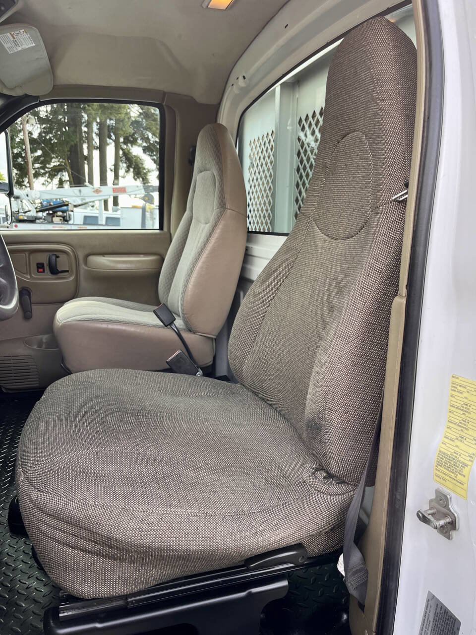 Used 2008 Chevrolet Kodiak C4500 2WD Regular Cab image 17