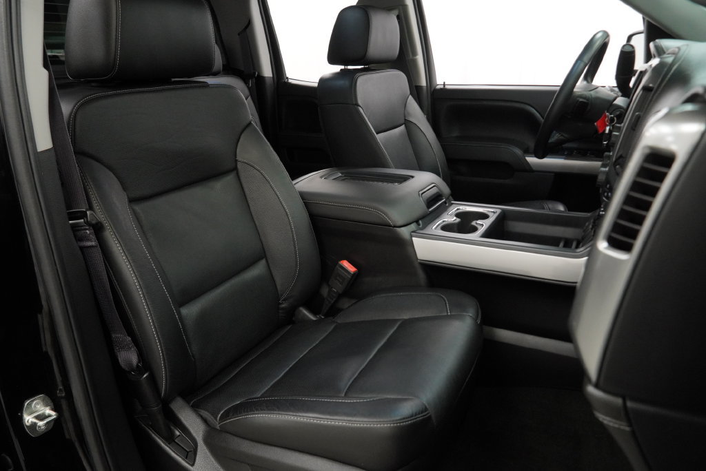 Used 2016 Chevrolet Silverado 1500 LTZ Z71 w/ LTZ Plus Package AWD/4WD image 39