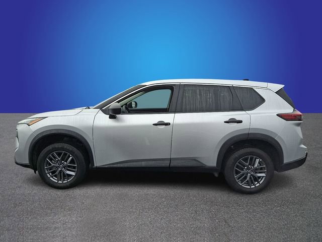 Used 2024 Nissan Rogue S image 7