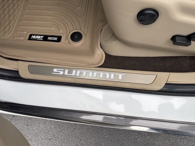 Certified 2021 Jeep Grand Cherokee Summit AWD/4WD image 31