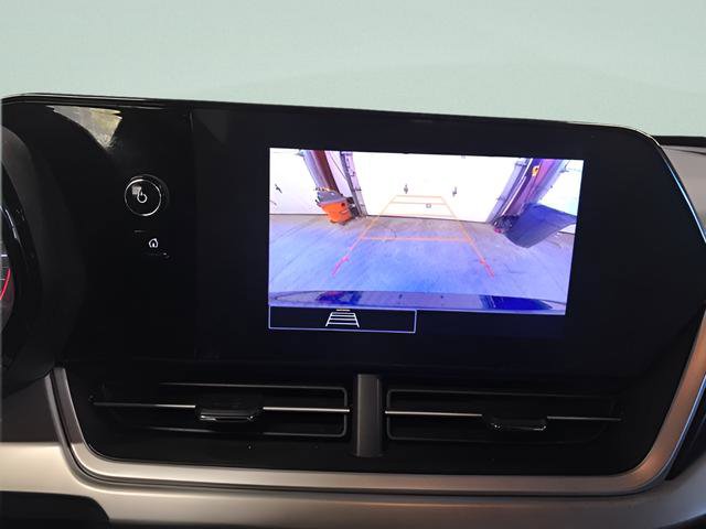 Used 2024 Chevrolet Trax RS image 20