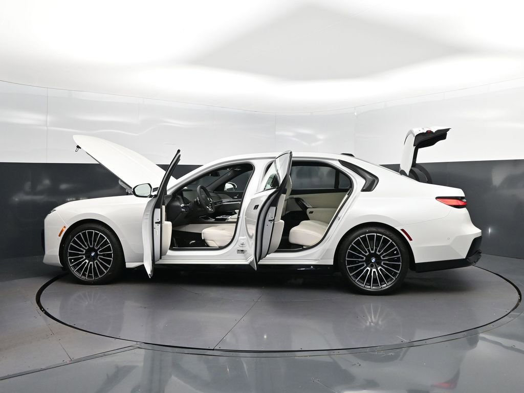 New 2026 BMW 760i xDrive w/ Executive Package AWD/4WD image 46